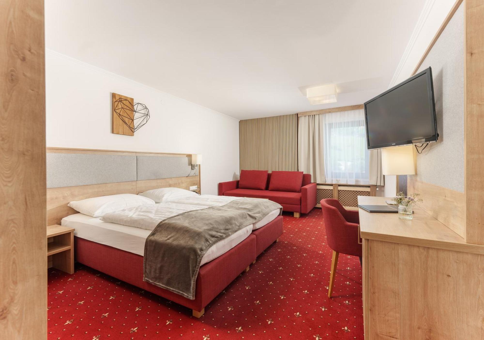 Kirchenwirt Schladming Hotel Buitenkant foto