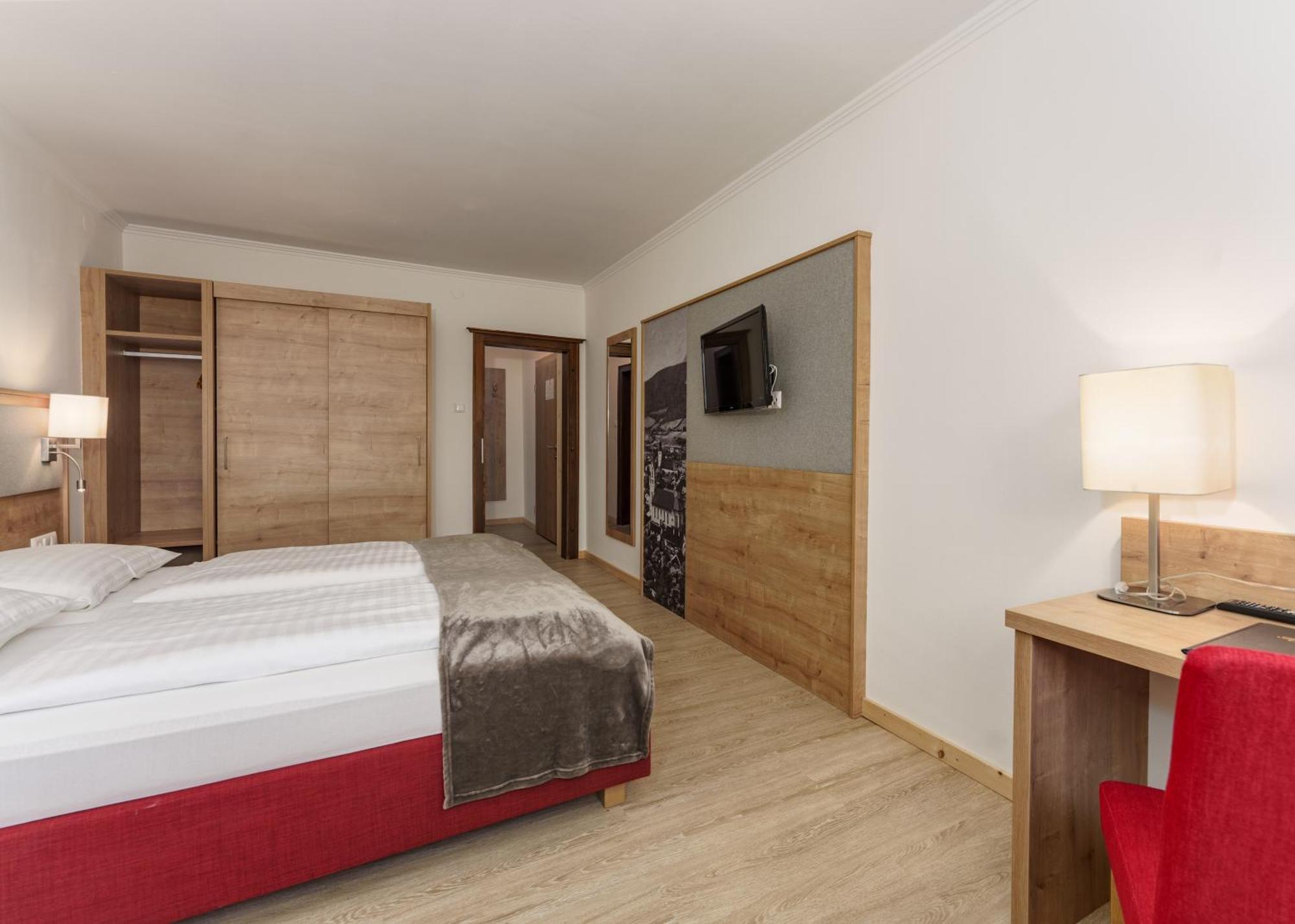 Kirchenwirt Schladming Hotel Buitenkant foto