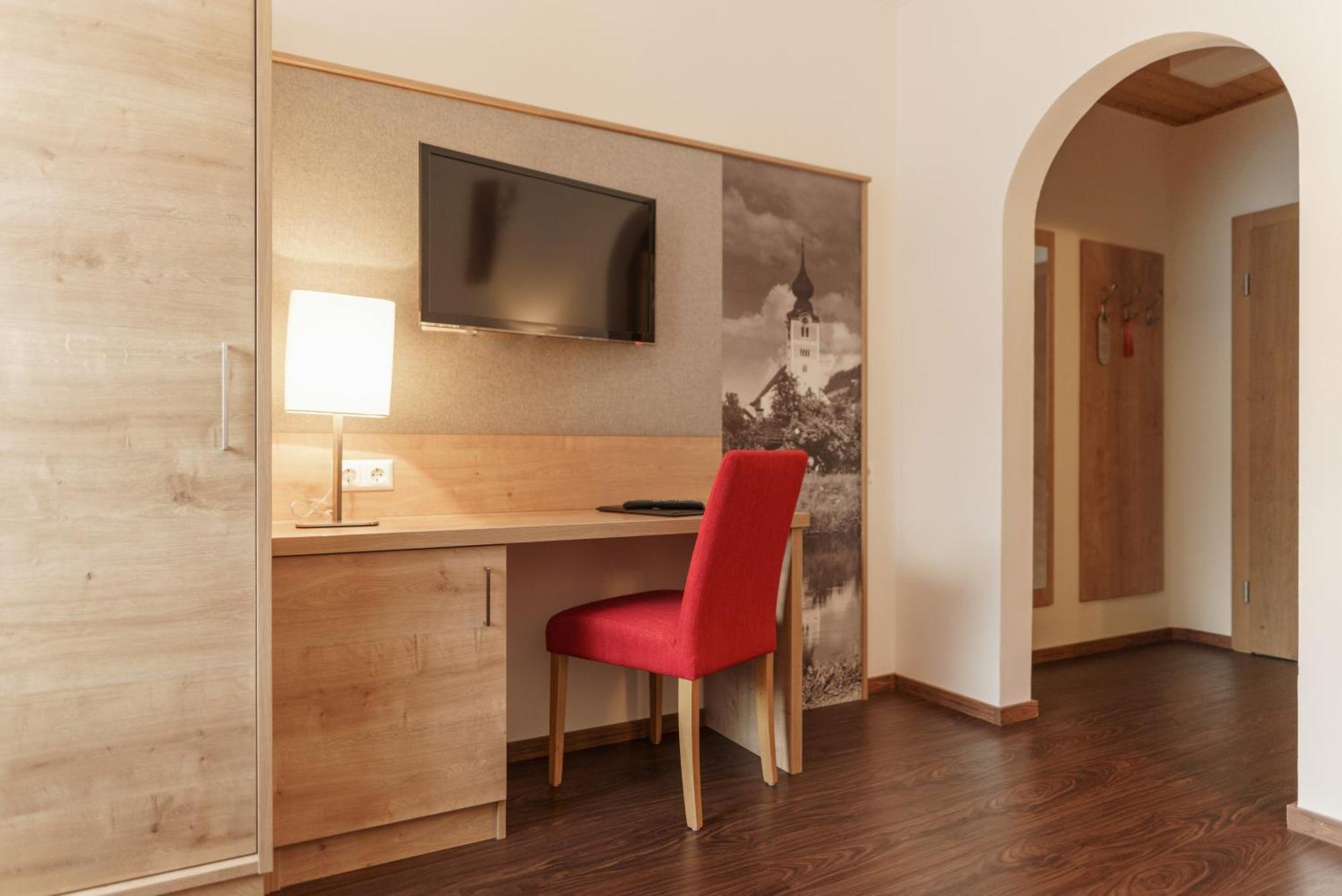 Kirchenwirt Schladming Hotel Buitenkant foto