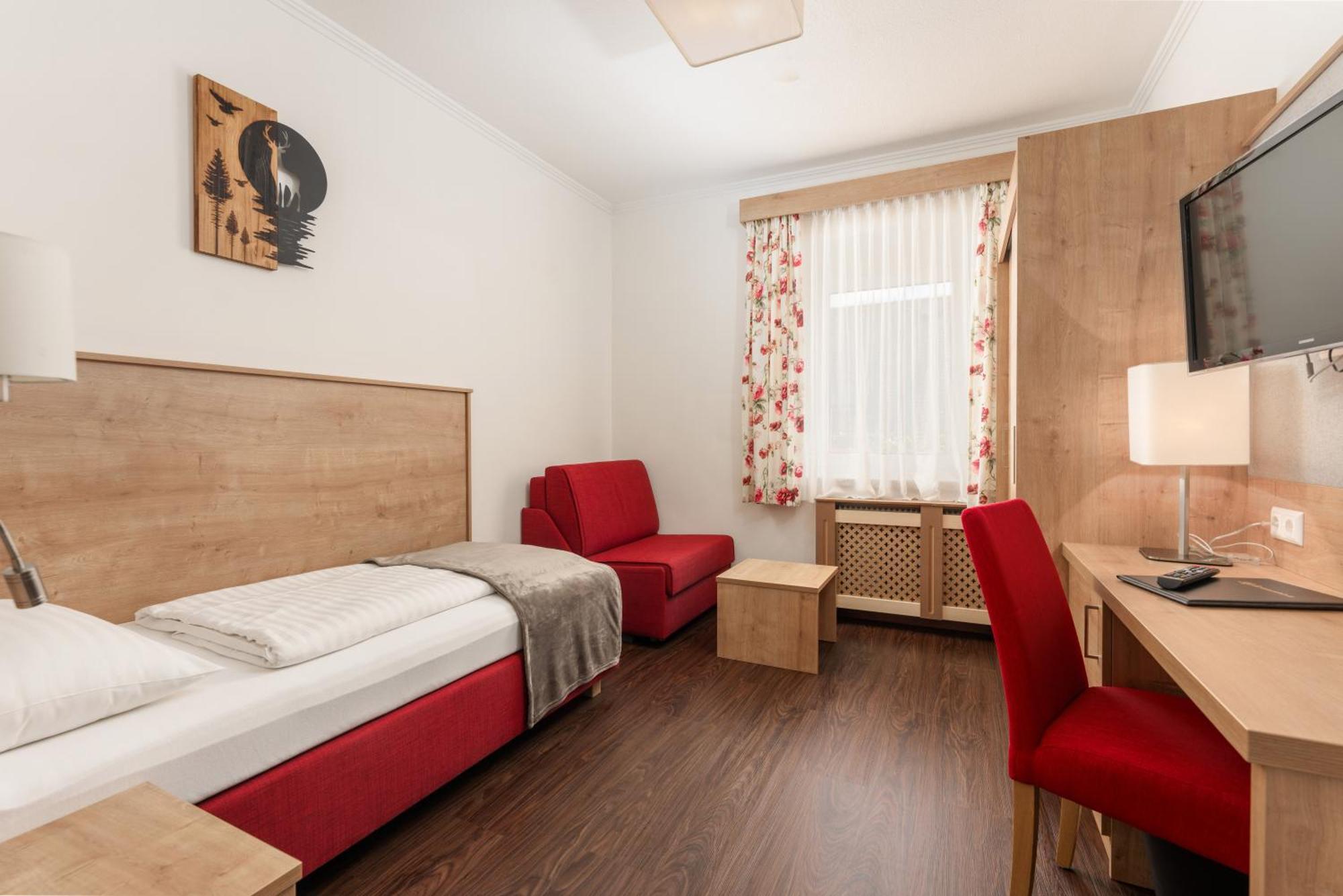 Kirchenwirt Schladming Hotel Buitenkant foto